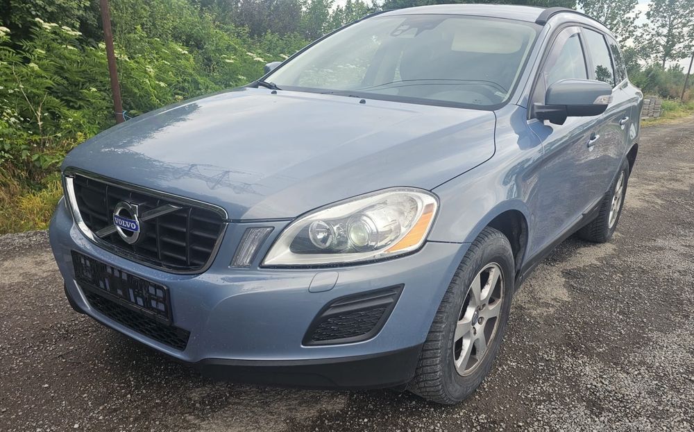 VOLVO XC60 2011 — imagine 3