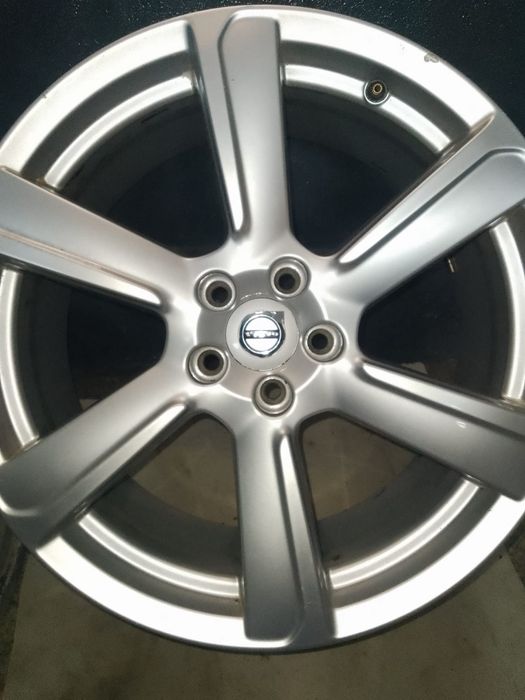 Jante VOLVO stare bună