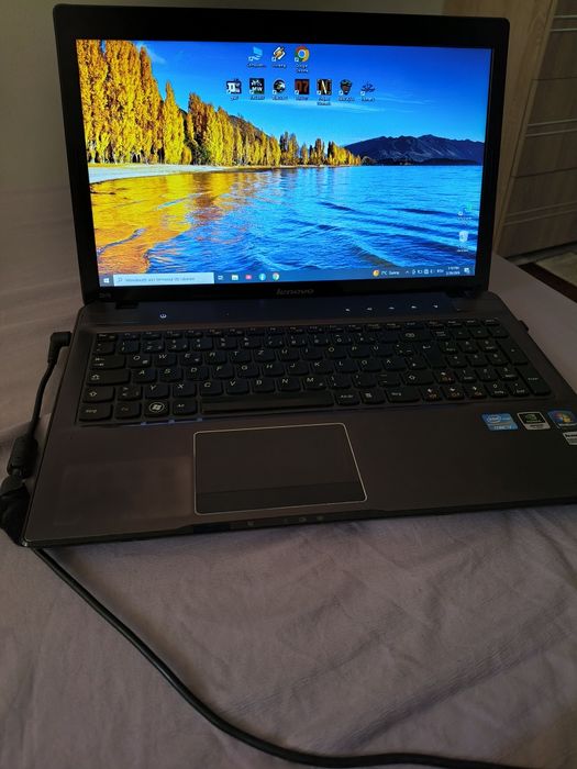 Laptop Lenovo i7