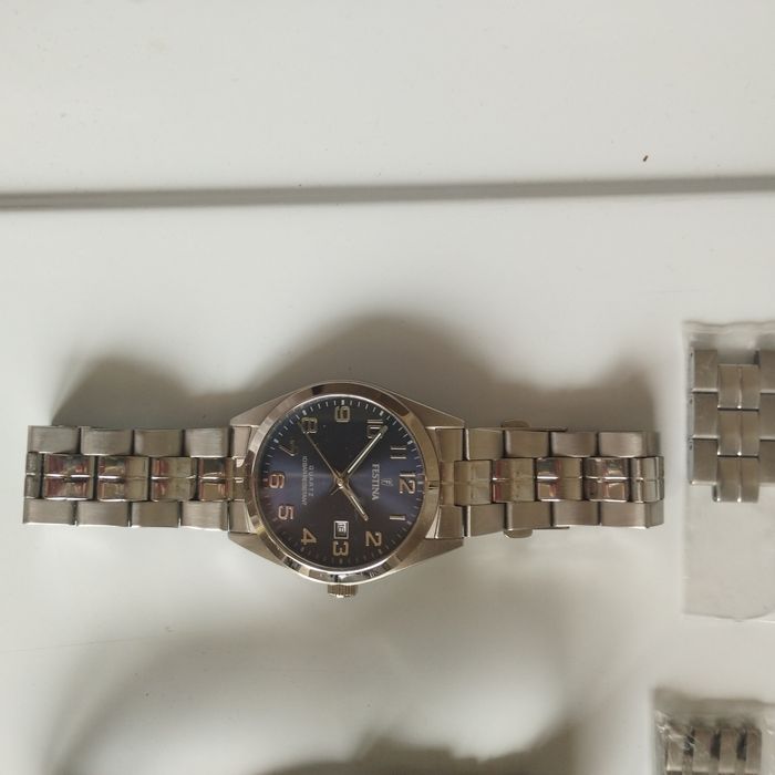 Часовници, Festina, Casio, китайски