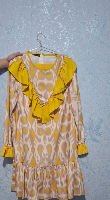 Vecherniy ko'yne, kelin salom uchun ko'yne fatalari bilan sotiladi