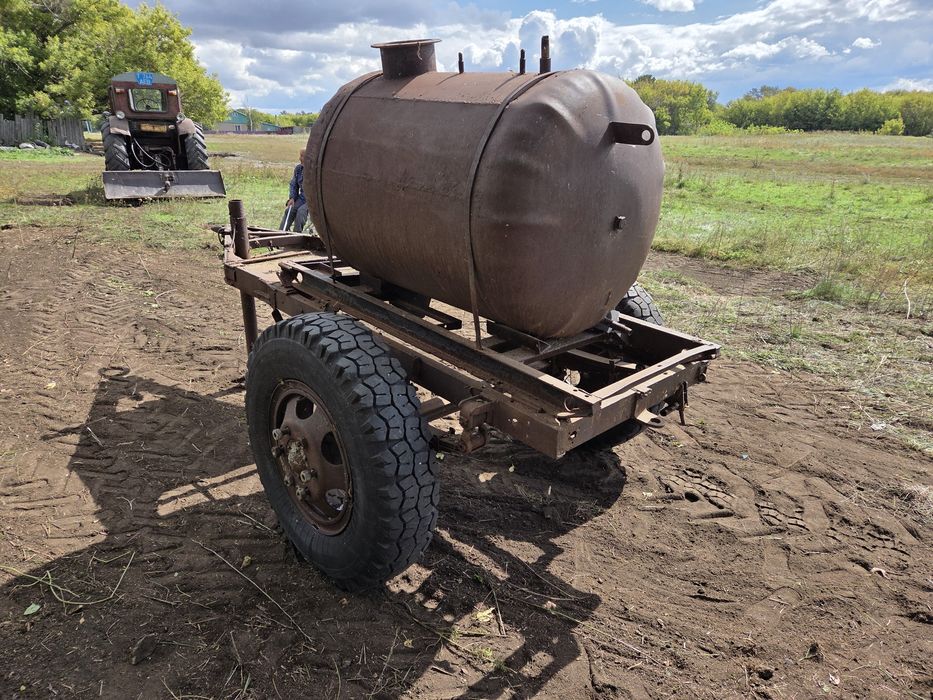 Продам бочку-прицеп