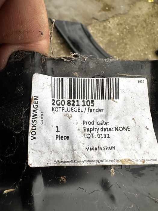 Aripi față stânga dreapta vw polo 2.g.