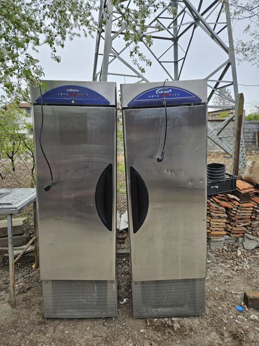 Хладилни Шкафове Вертикални Ми-носови и Плю-сови Неръждавейка-Юнокс-Алпака за Ресторанти Заведения Професионални