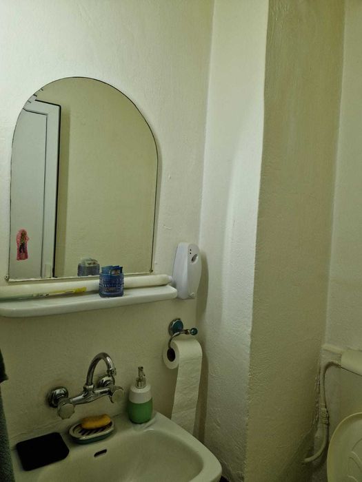 Apartament 3 camere Petrila