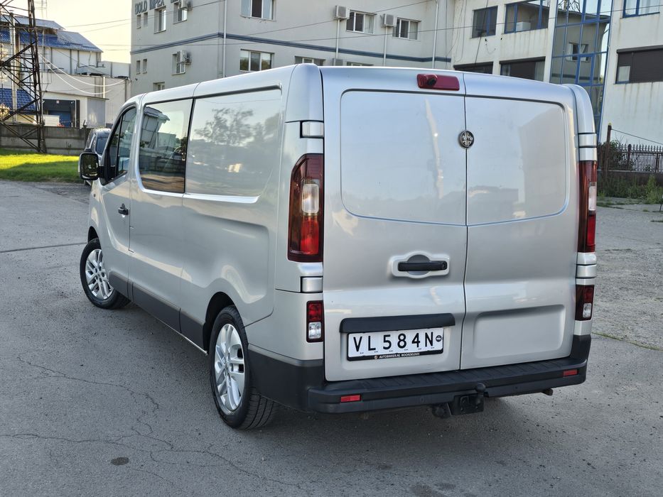 Renault trafic/ Opel Vivaro  dublu-cabina    Extralung