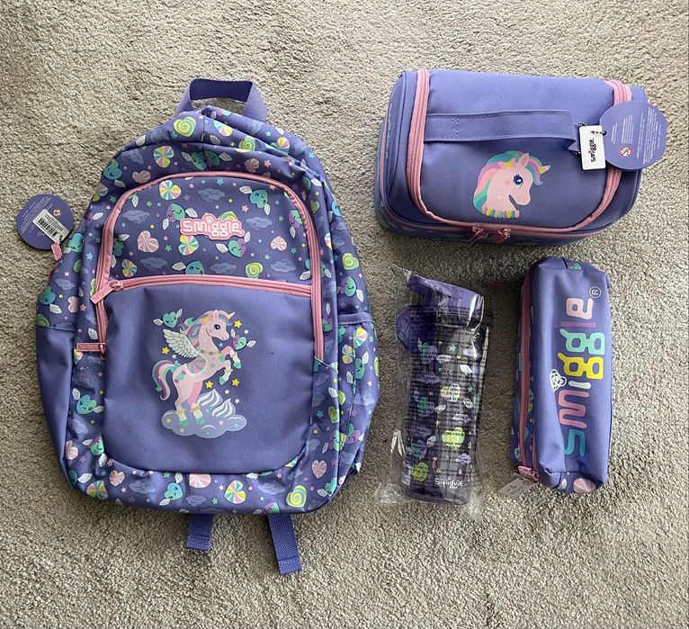 SMIGGLE- комплект за момиче