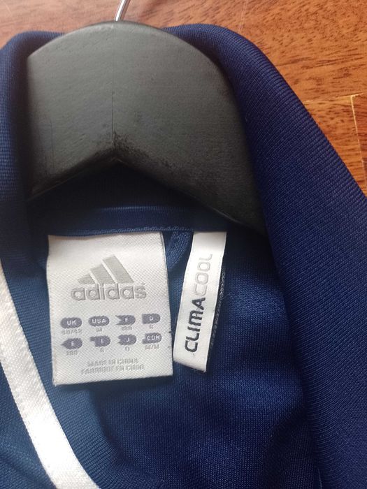 Оригинално горнище ADIDAS,с цип