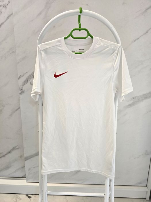 Тениски - Nike,SikSilk,Tommy Hilfiger