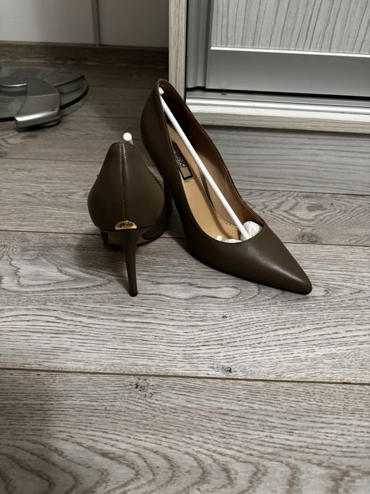 Sneakers  Dama  si Pantofi eleganti