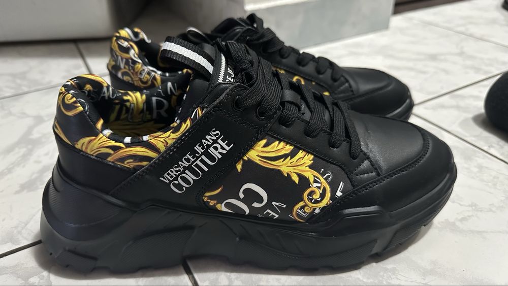 Adidasi versace couture