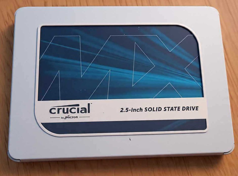SSD Crucial  1TB, cu interfață SATA III