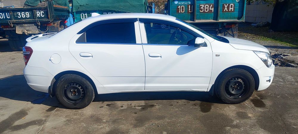 Шевроле кобальт 2013-года