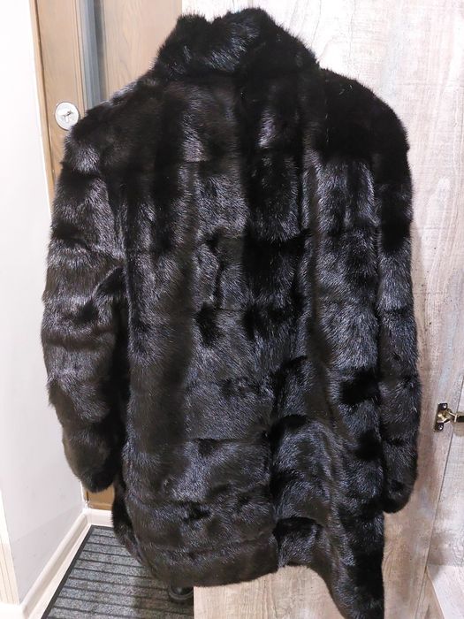 Продам норковую шубу недорого!