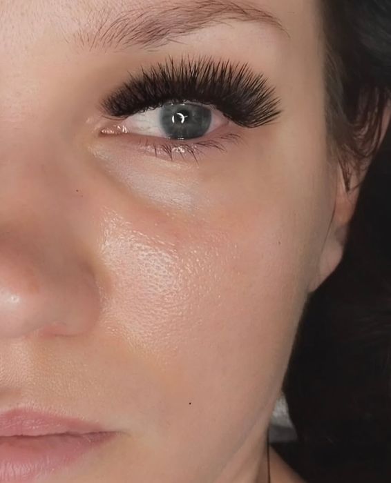 Наращивание ресничек