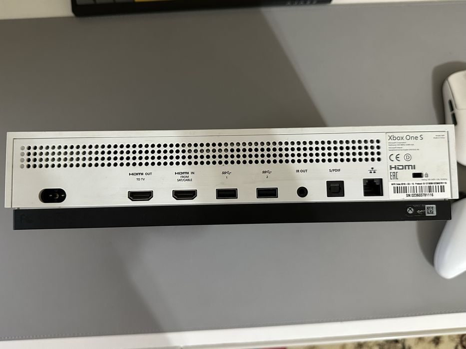 Xbox One S 1 TB