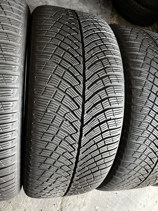 4 anvelope iarna 255/45/20 , Pirelli , DOT 2025 , 6.5 mm !