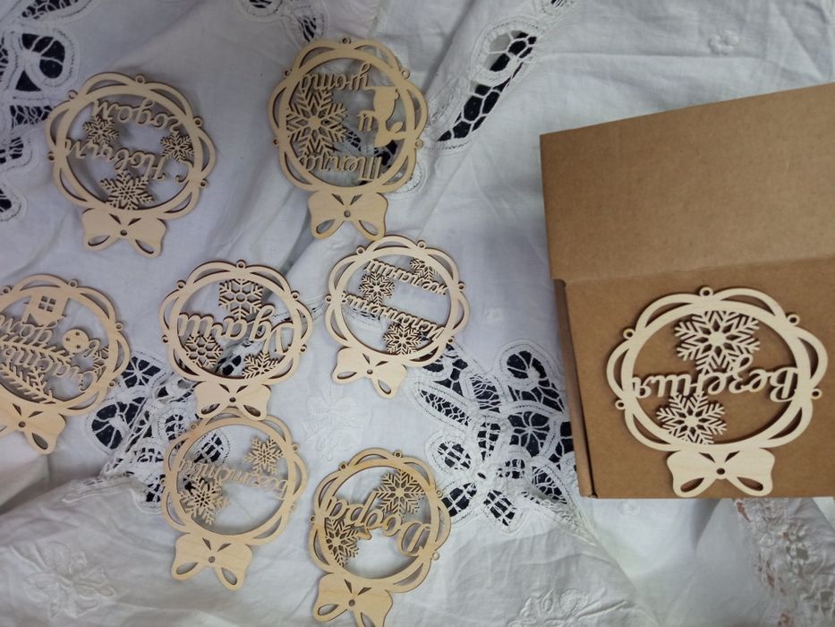 Элементы оформления, украшения новогодних праздников