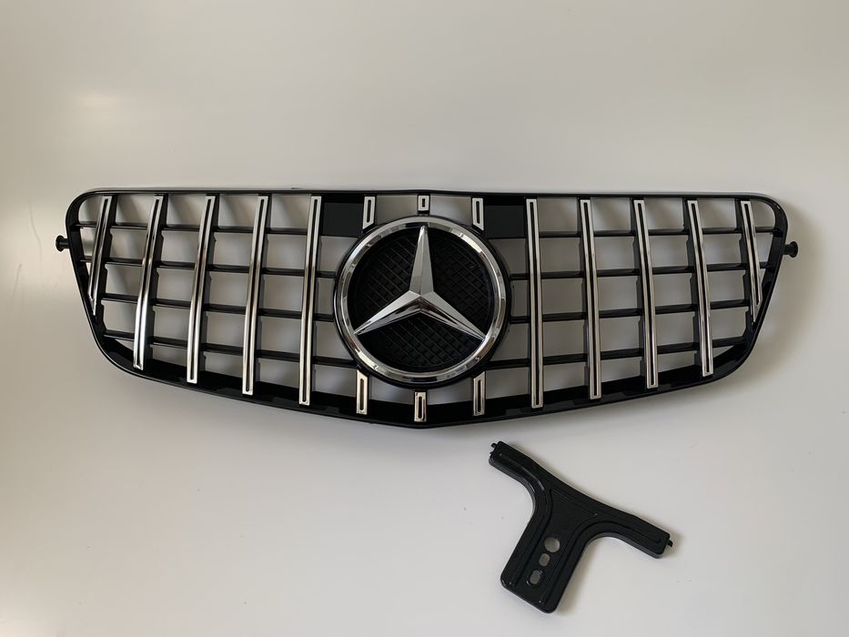 Решетка за Mercedes E Class W212 09-12 GT Grille