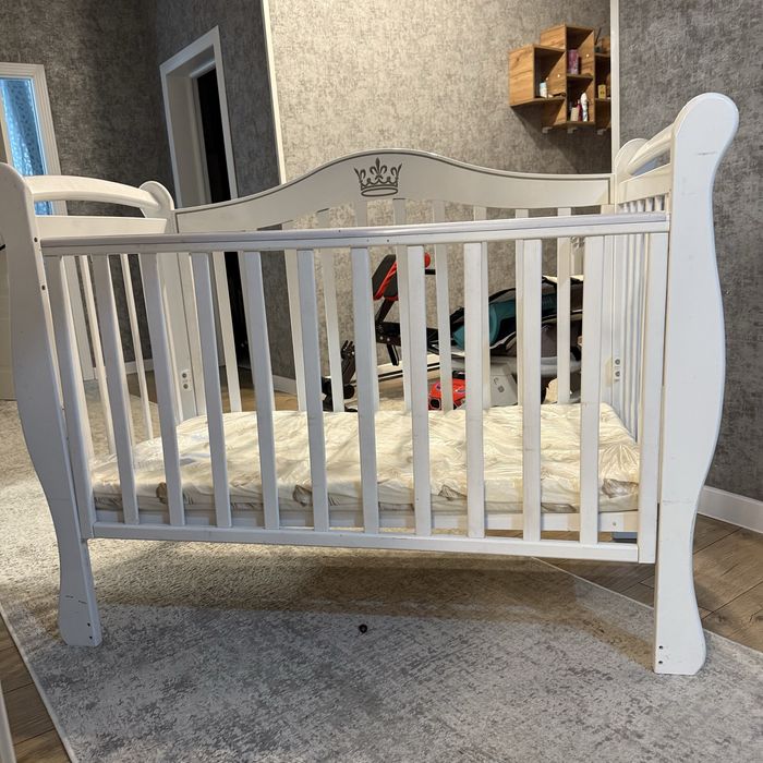 Детский манеж.С новым матрасом