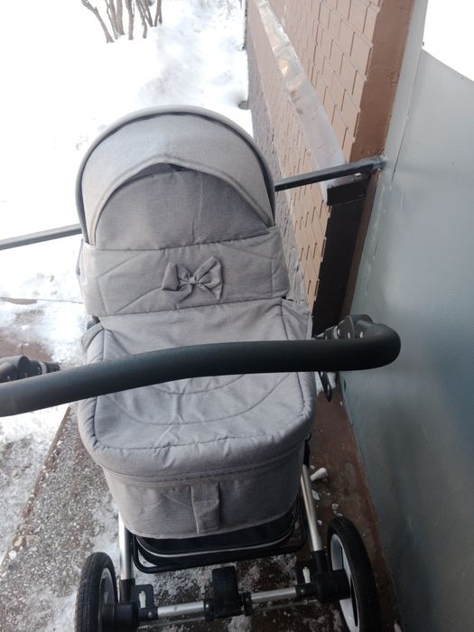 Продам коляску в хорошем состоянии