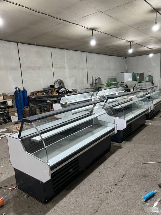 Витрина холодильник