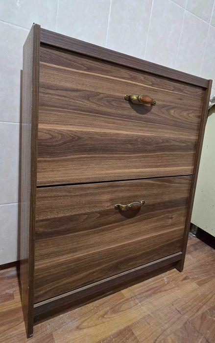 Продам  обувницу