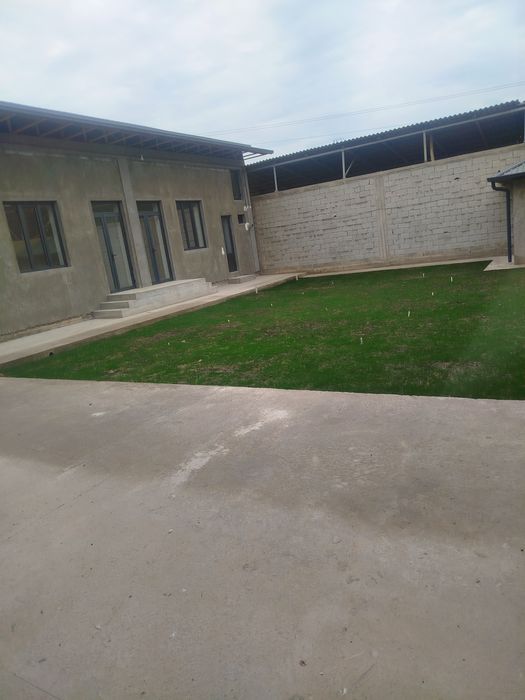 Участка сотилади