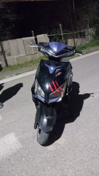 Мопед сатылады 165