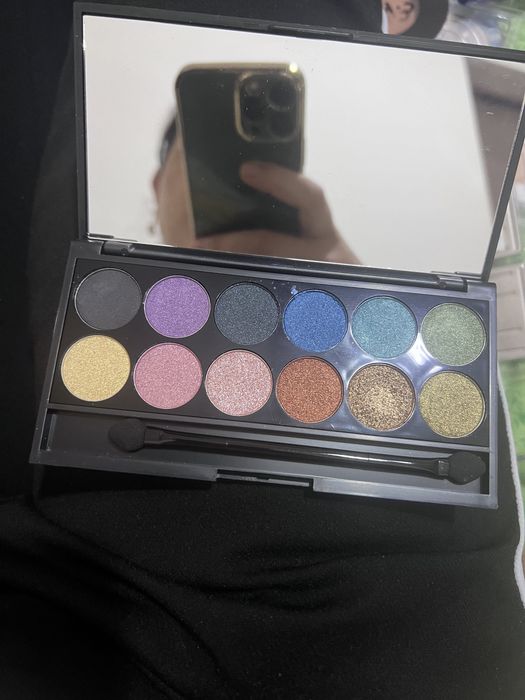 Trusa de machiaj noua