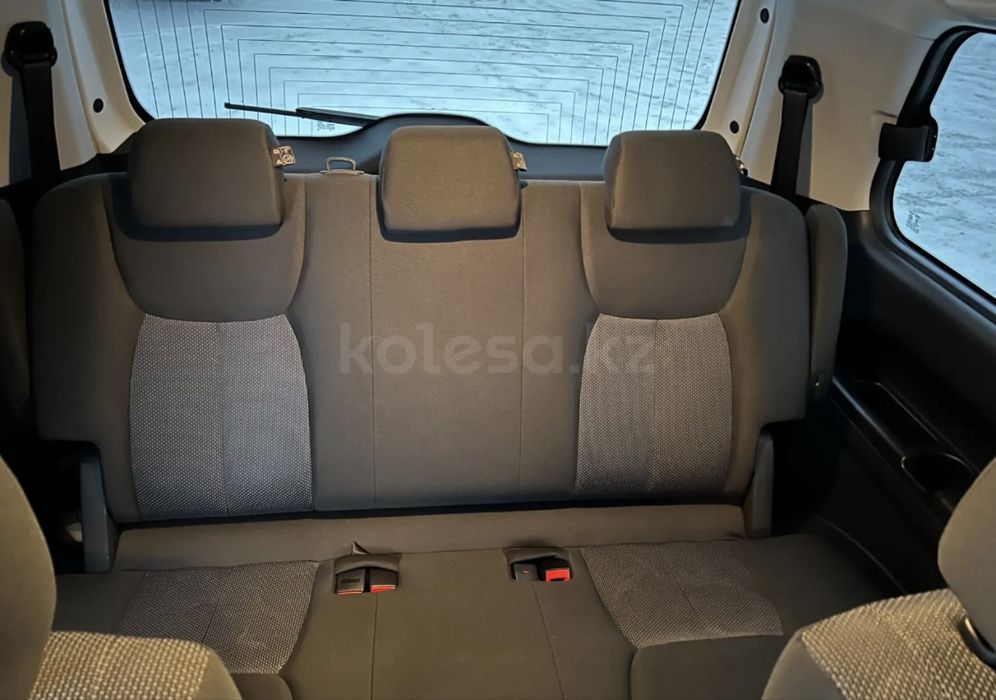 Автосидения от JAC M4 минивен