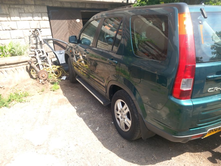 Хонда црв 2003 г.бензин на части