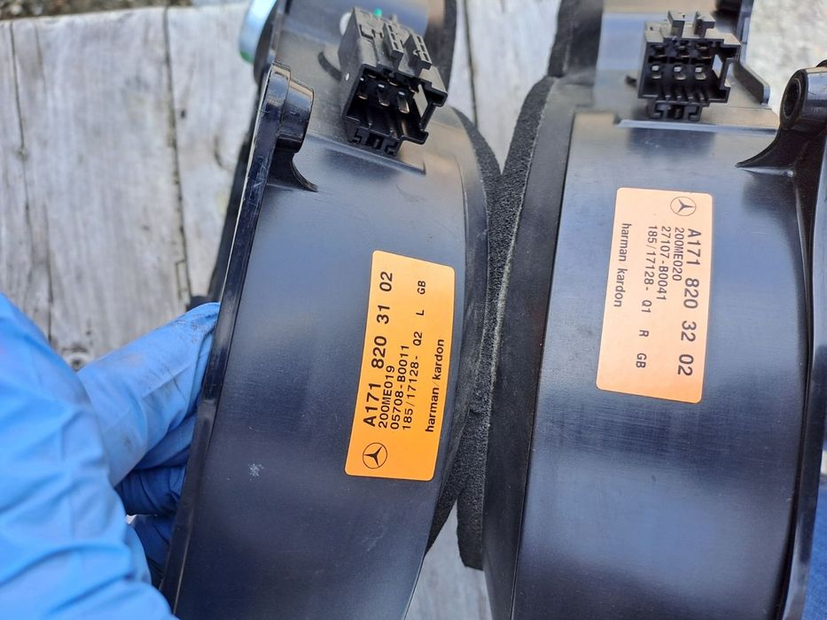 Озвучение Harman Kardon за Mercedes SLK w171