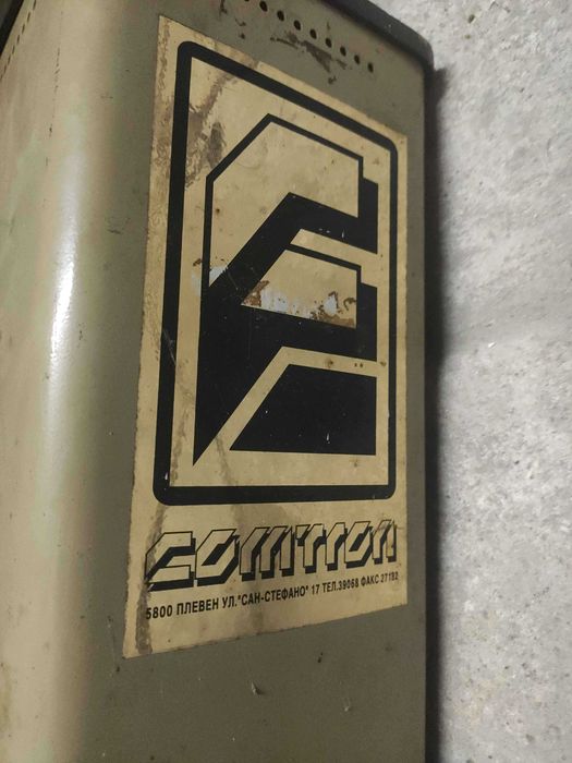 Професионална работеща кафемелачна 220V българско производство Плевен