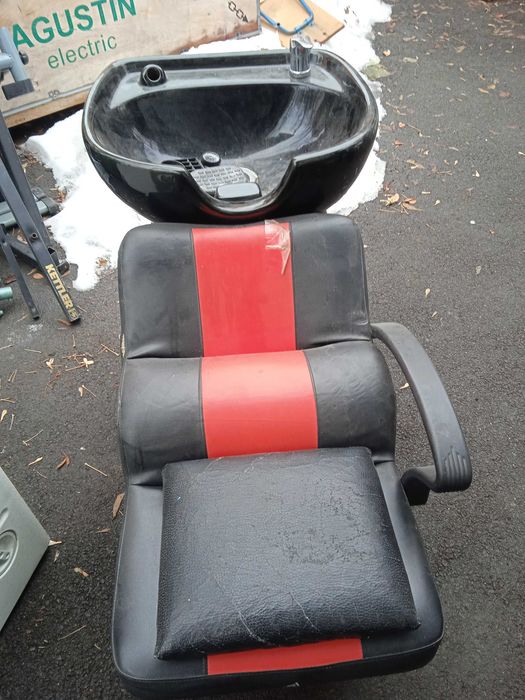 Кресло парикмахерское,для мытья головы.