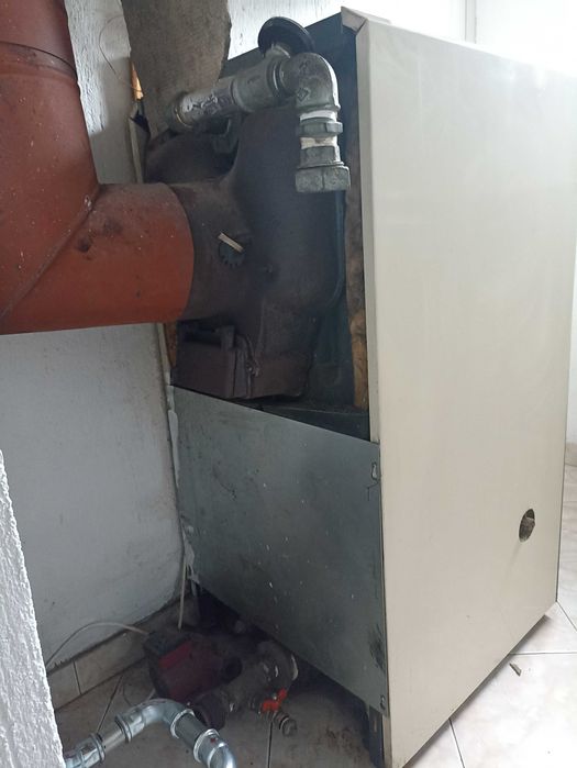 Чугунен котел на твърдо гориво DeDietrich