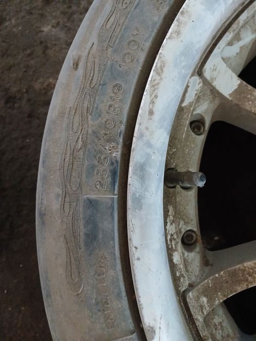 Продаются диски от Мерседес