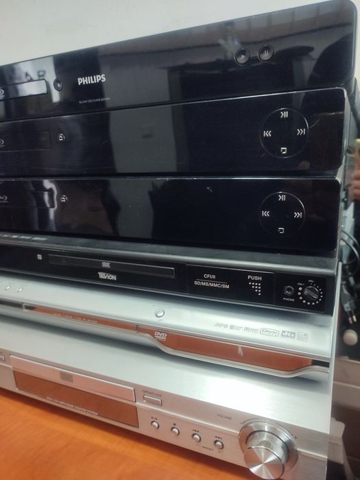 Dvd playere și blueray disc