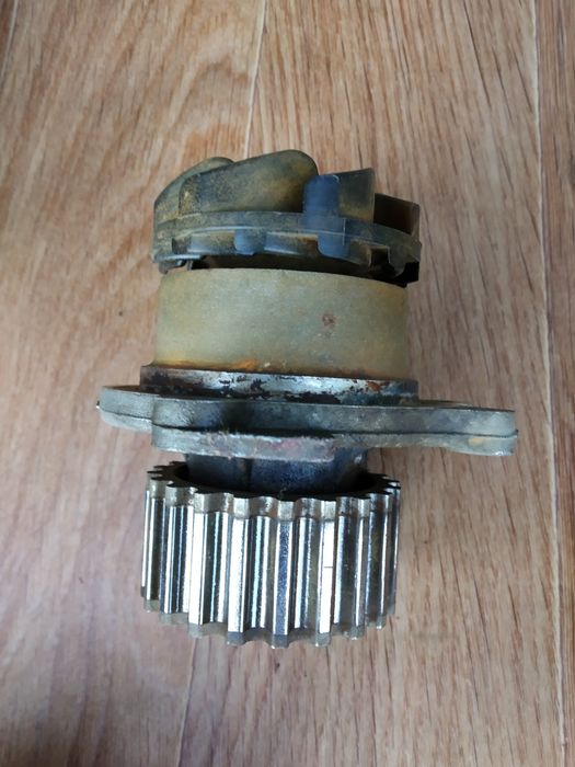 Помпа на автомобиль ваз