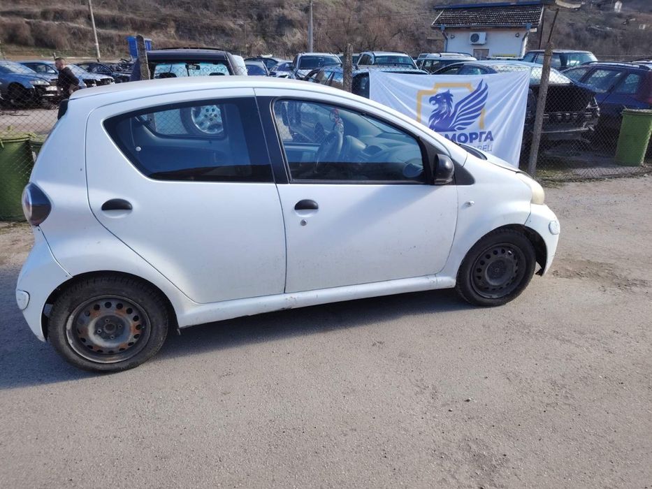 Toyota Aygo 1.0 68 кс /Тойота айго