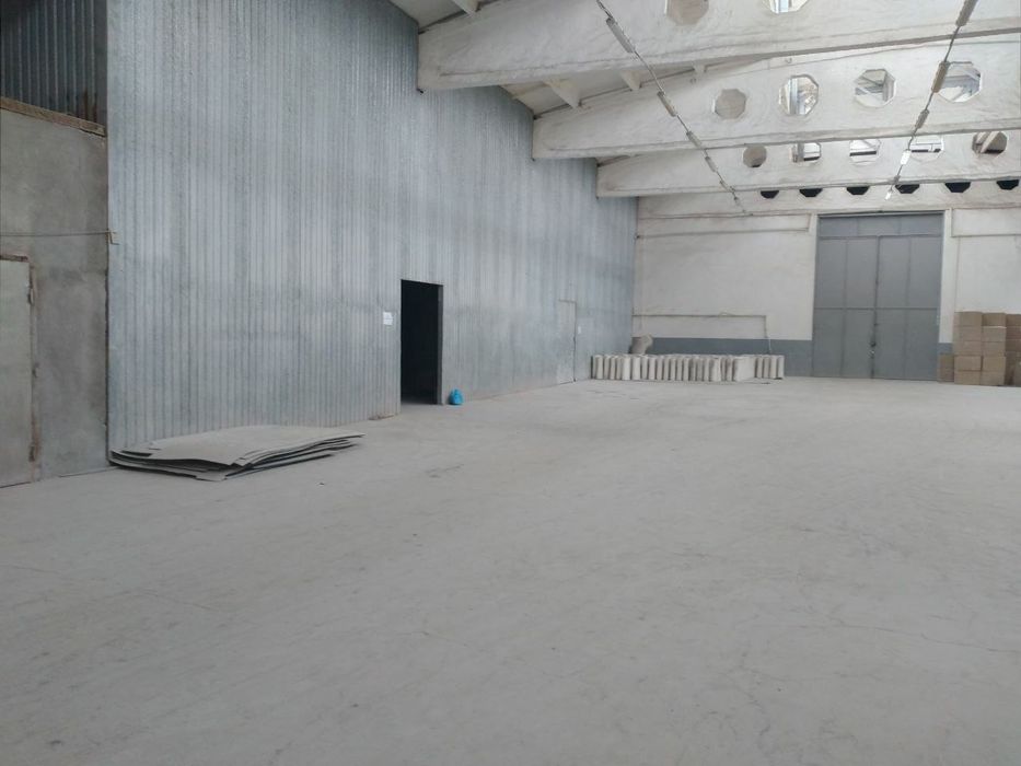 Ангрен промзона общая площадь 42000кв.м. 16 га территории.