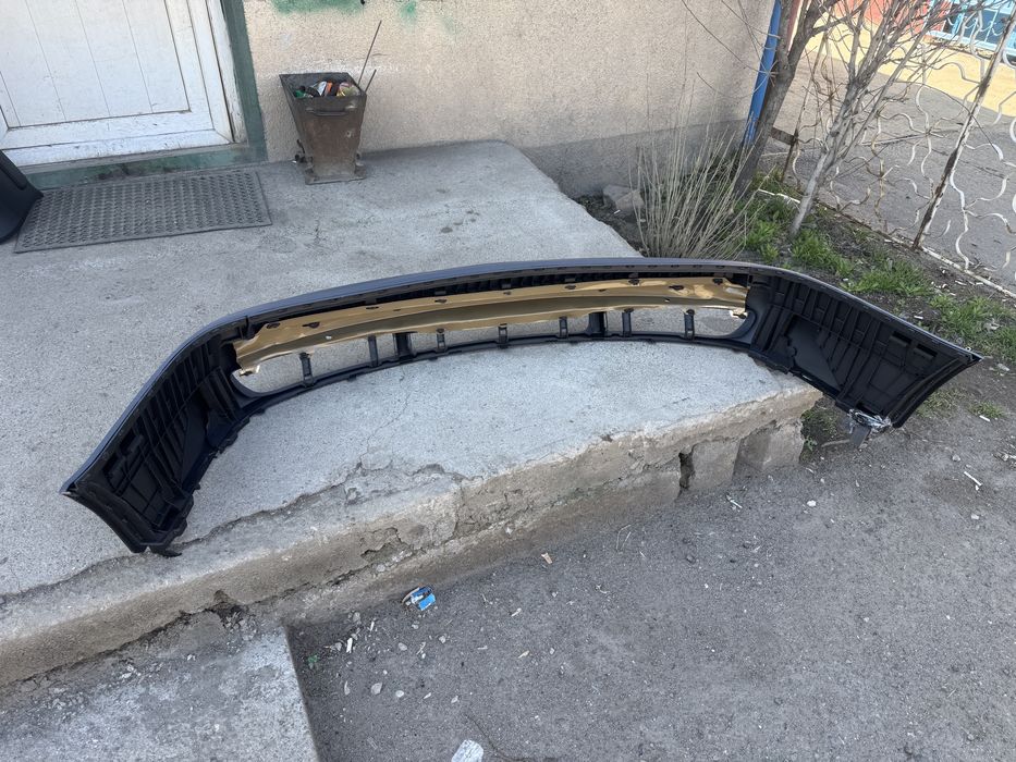 Бампер передний А6 (С4) кузов