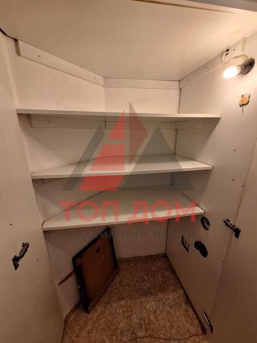 Дава се под наем Тристаен апартамент в Варна, Център - 70 кв.м за 484.5 € - Снимка #5