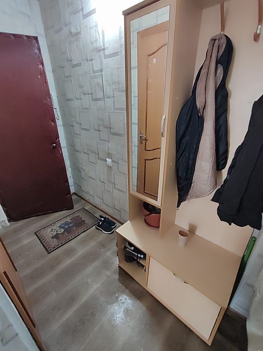 Продам 1 х комн . 2 -36, 5 этаж.