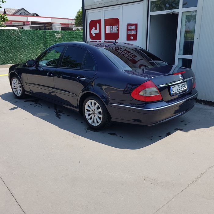 Mercedes E 200 w211