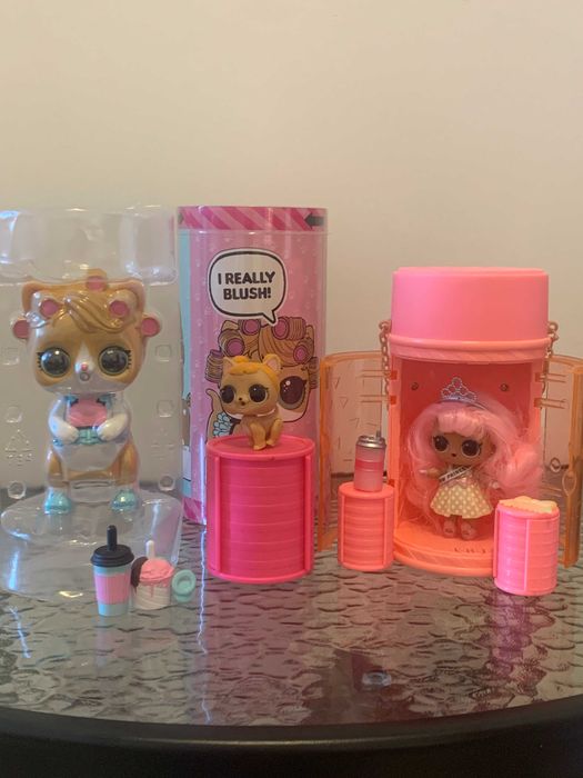 Set papusi si figurine LOL