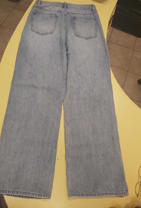 Дамски дънки- много запазени