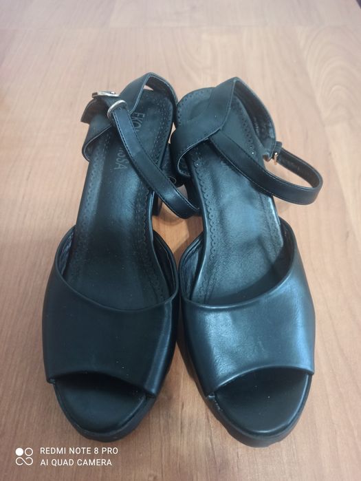 Босоножки 37 размер