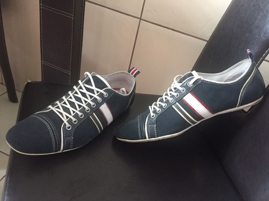 Incaltaminte/tenesi/pantofi ZARA CASUAL