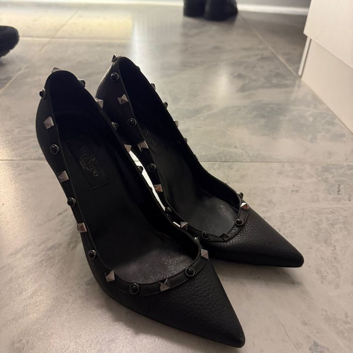 Туфли Valentino Rockstud оригинал, 37–38 размер